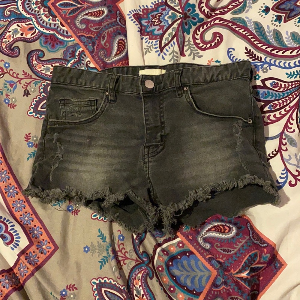H&M jean shorts size 4